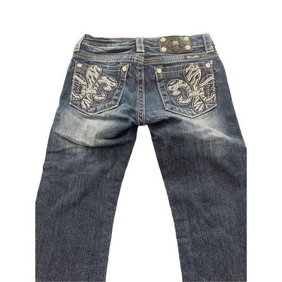 MISS ME Rhinestones embroidered capri jeans - Picture 12 of 12